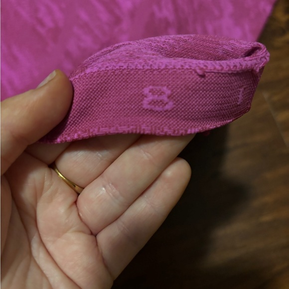 Lululemon swiftly tech shirt - Picture 3 of 3